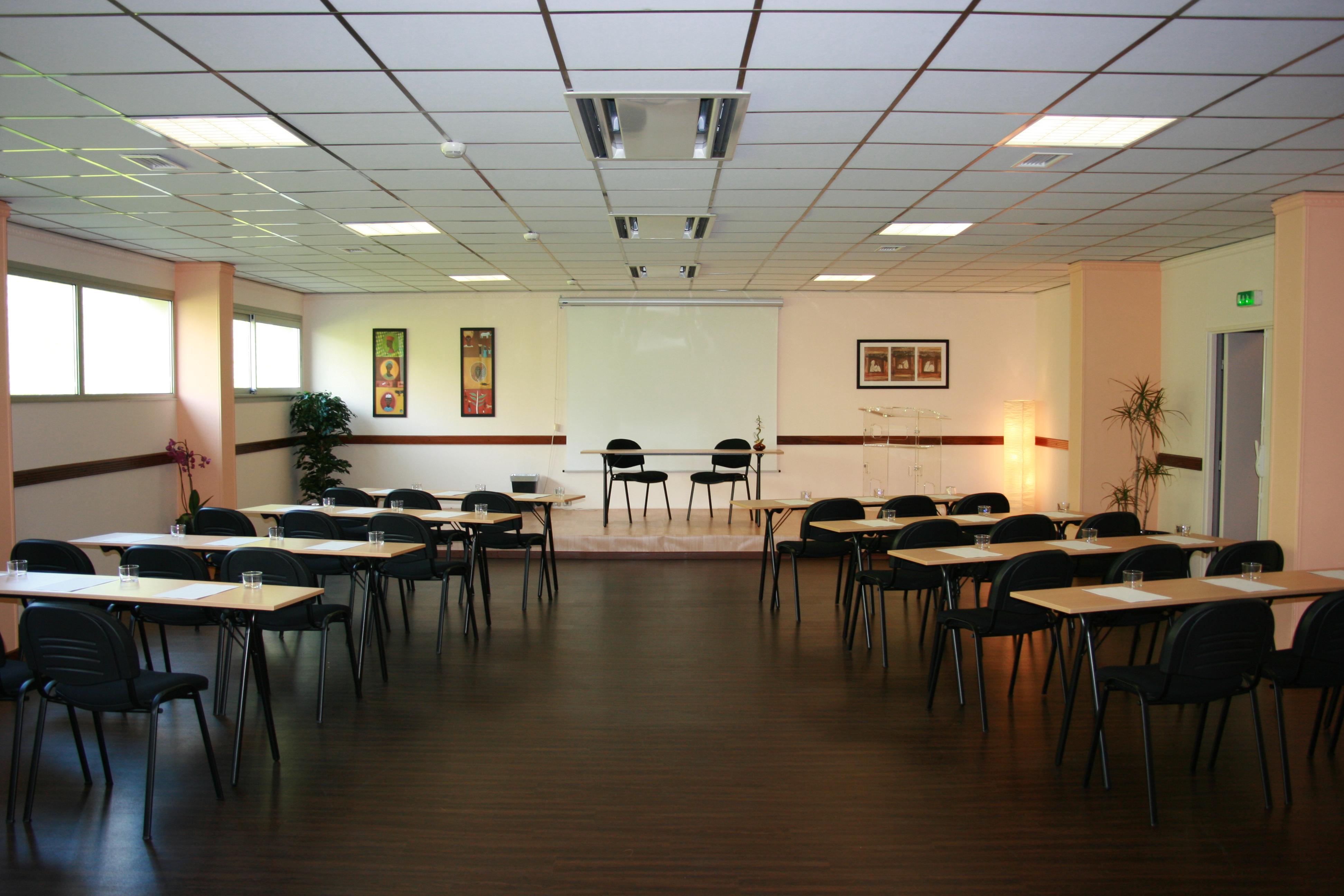 Ibis Styles Biarritz Plage Buitenkant foto