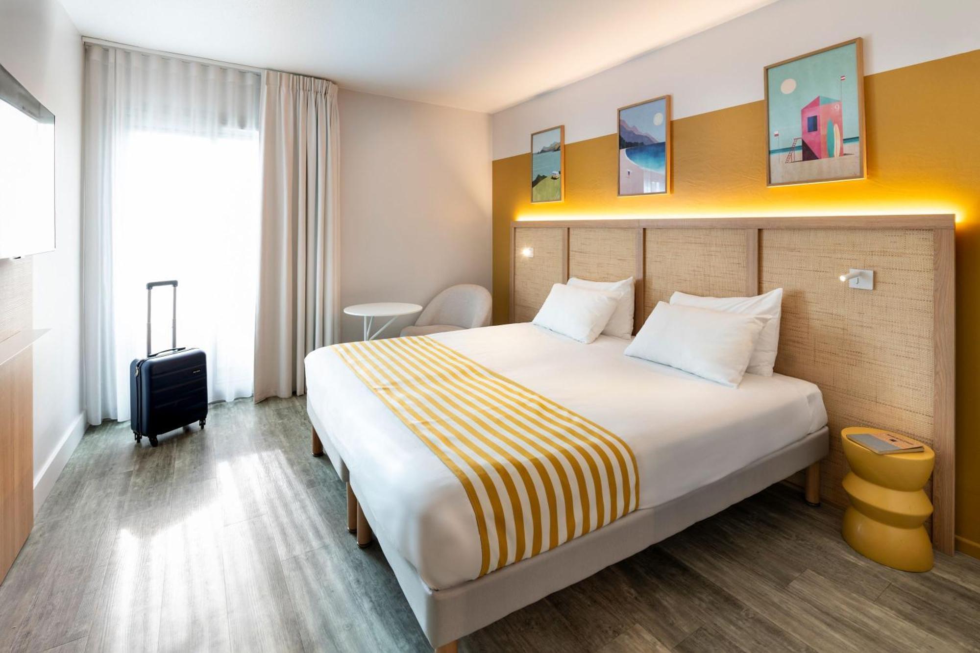 Ibis Styles Biarritz Plage Buitenkant foto