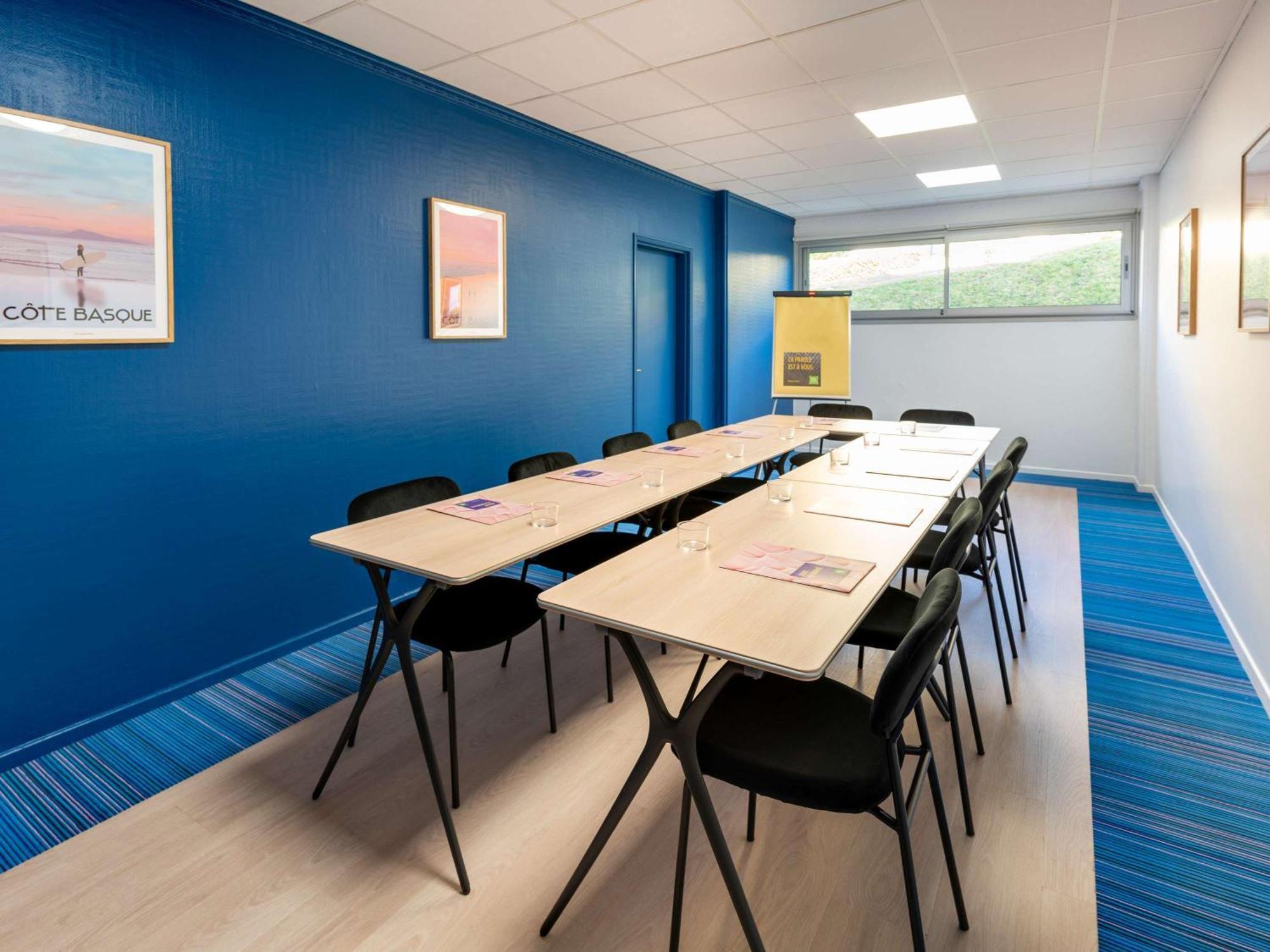 Ibis Styles Biarritz Plage Buitenkant foto