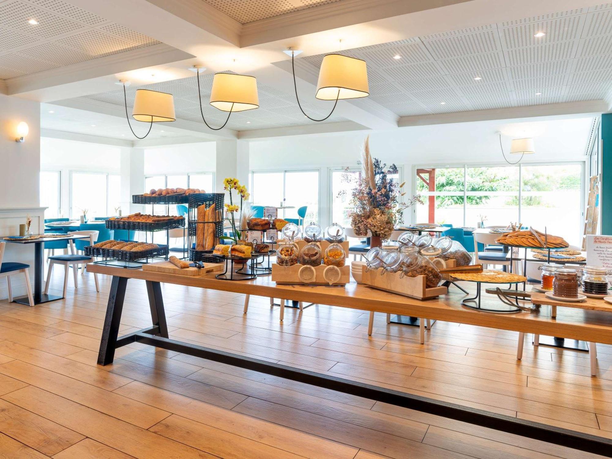 Ibis Styles Biarritz Plage Buitenkant foto